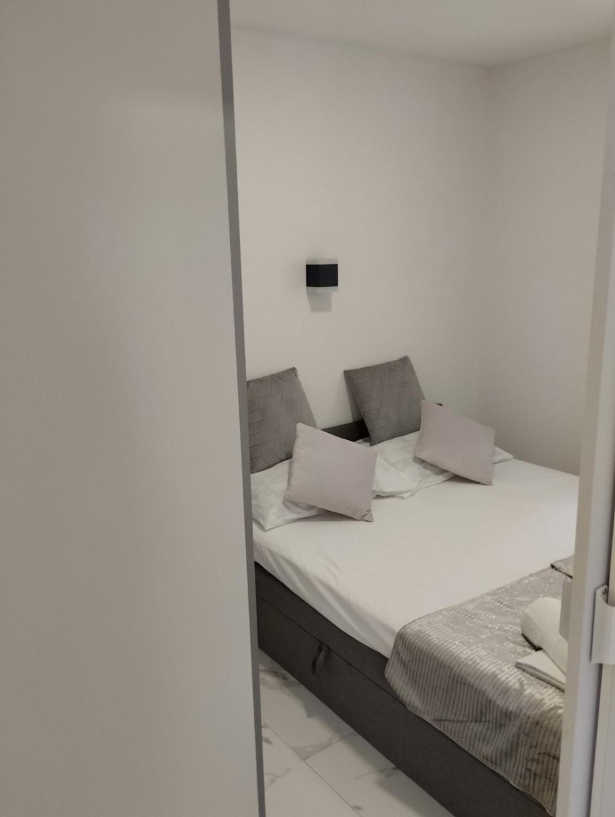 Apartment Sun Vir Rom bilde