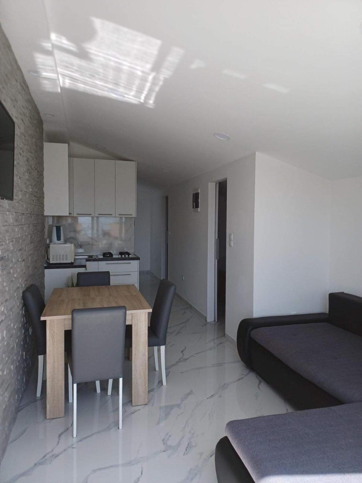 Apartment Sun Vir Rom bilde