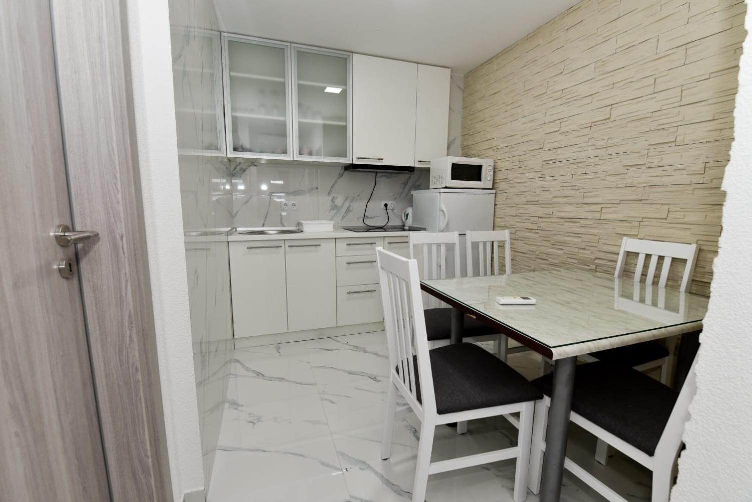 Apartment Sun Vir Rom bilde